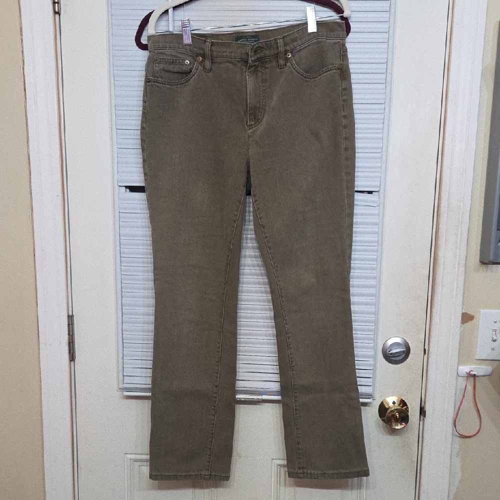 Ralph Lauren Women's Straight Leg Jeans in Olive Green